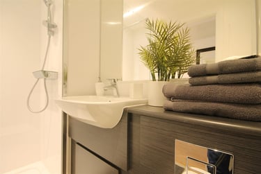 1 bed studio, The Bruce Building, Denton, Newcastle, NE17RY - Image 2